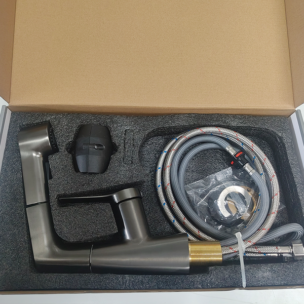 Minwei Luxury Polished Thermostatic Pull-Out Kitchen Faucet with 360-Degree Rotation for Widespread Sanitary Ware-mv8704 - Beijing Minwei International Technology Co., Ltd.