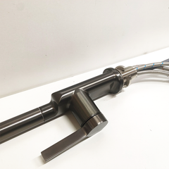 kitchen faucet